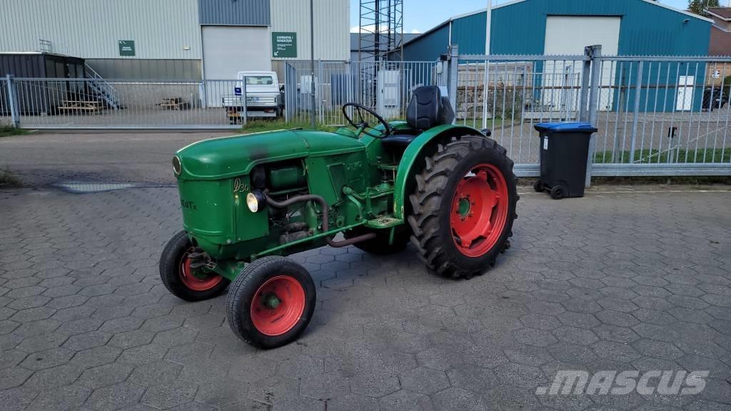 Deutz D30 Трактори