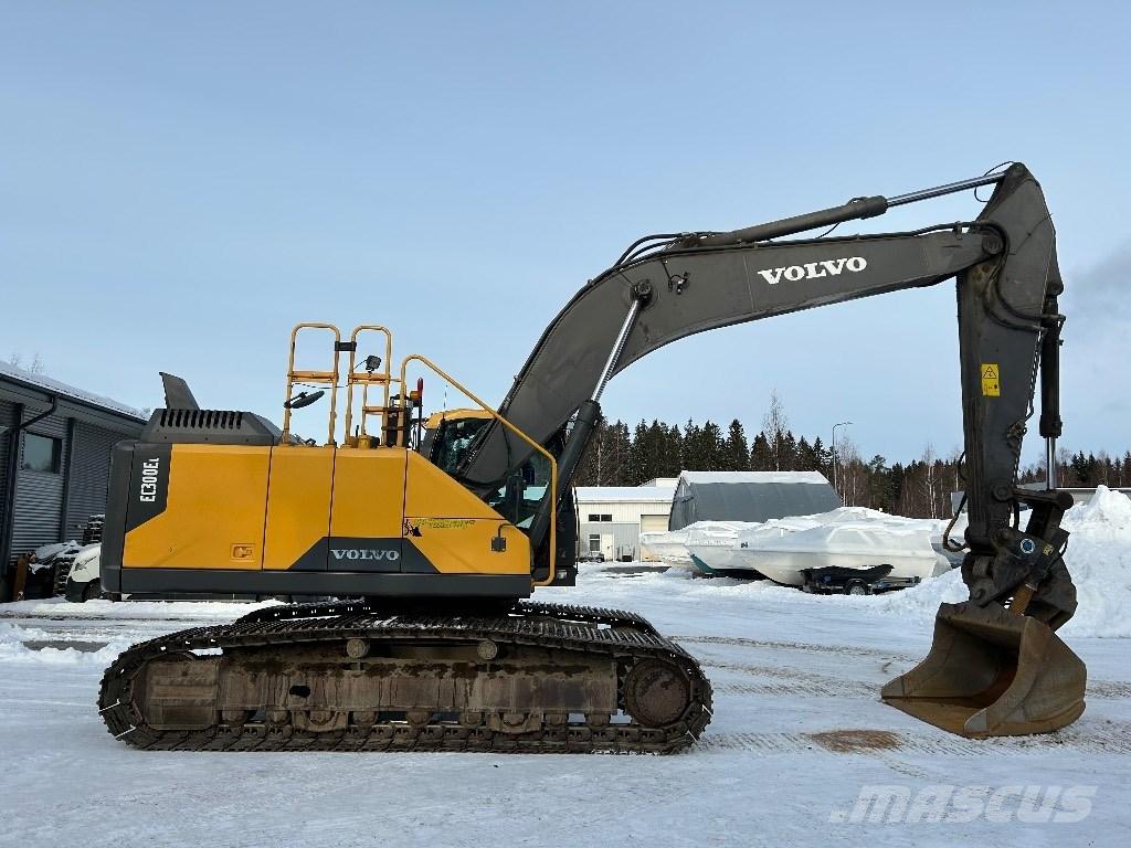 Volvo EC 300 EL Гусеничні екскаватори