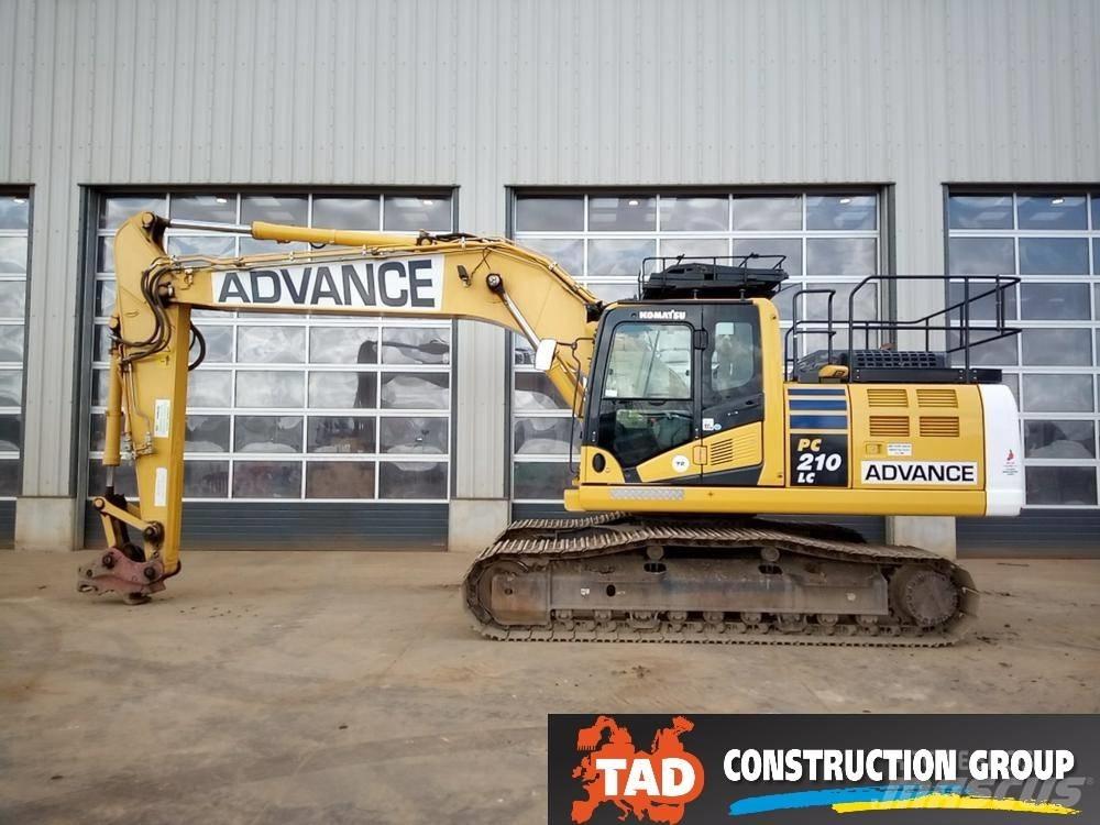 Komatsu PC210LC-11 Гусеничні екскаватори