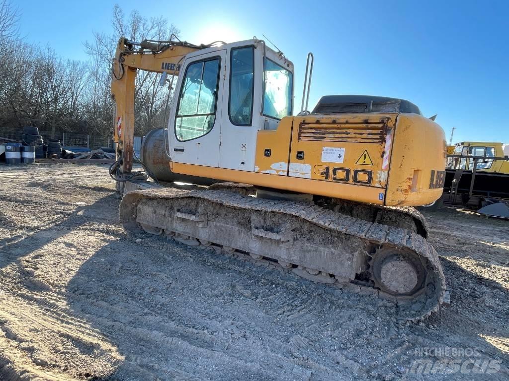 Liebherr R 900 C Гусеничні екскаватори