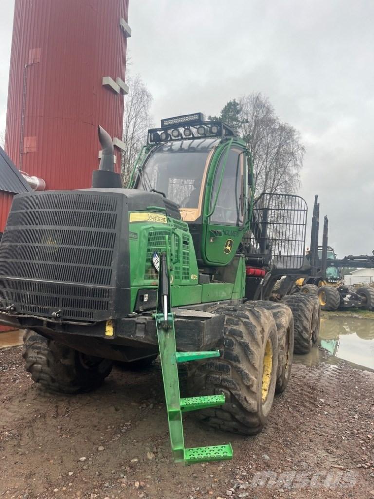 John Deere 1110G Форвардери
