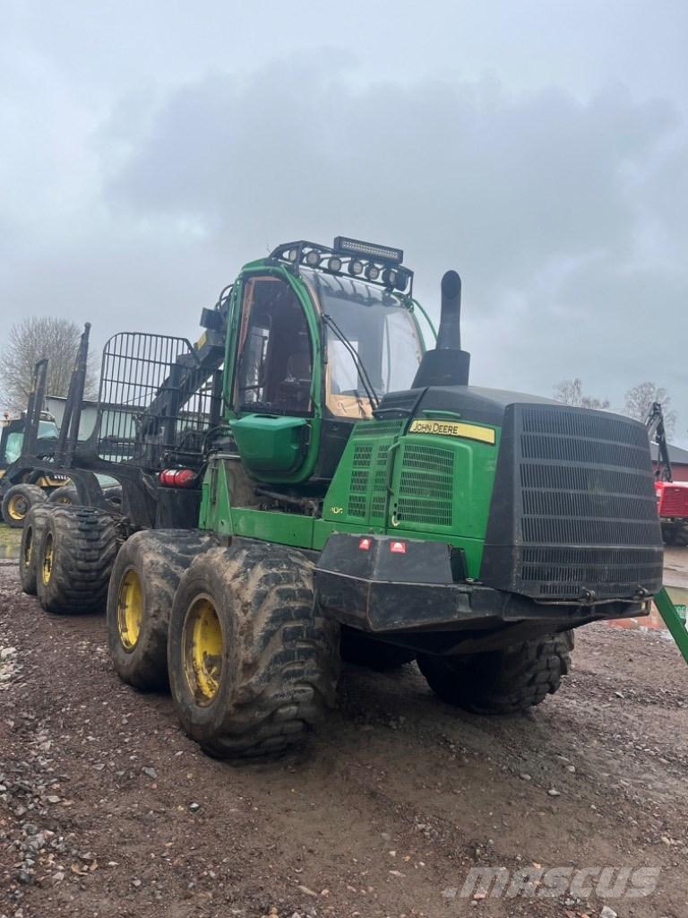 John Deere 1110G Форвардери