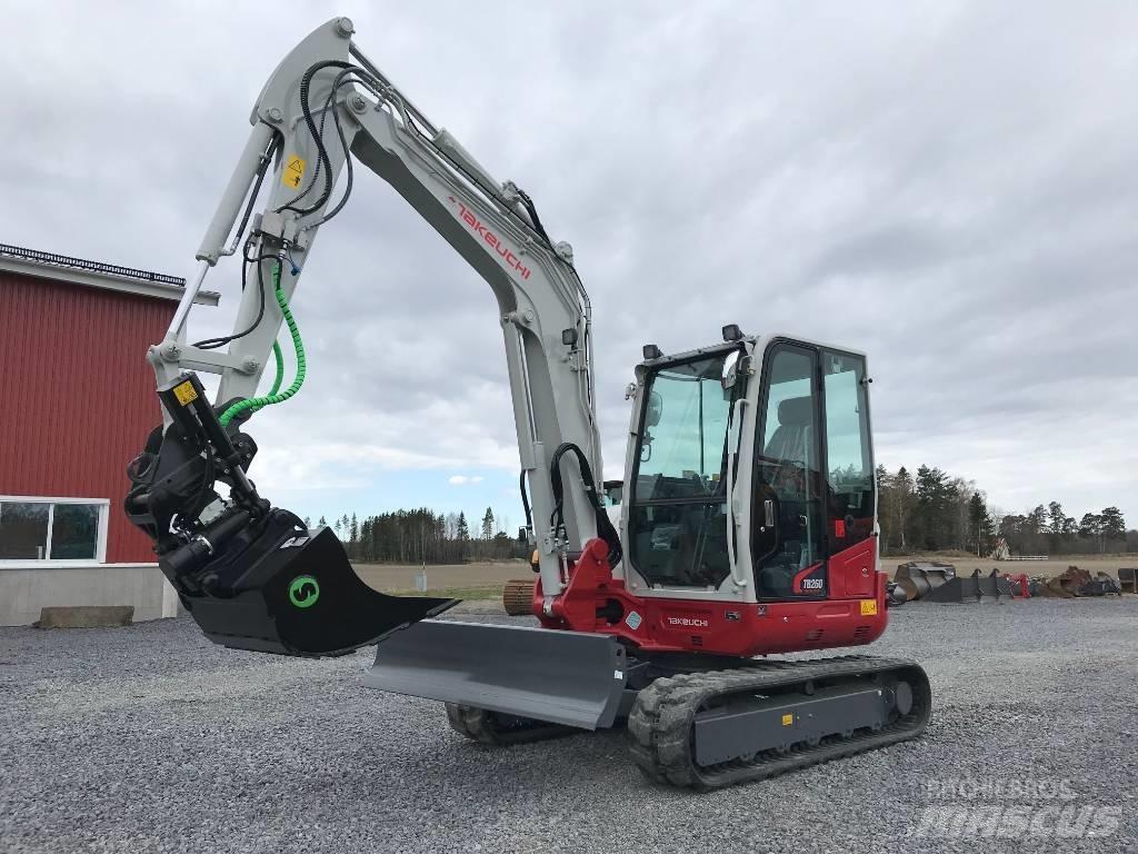 Takeuchi TB260 Міні-екскаватори < 7т