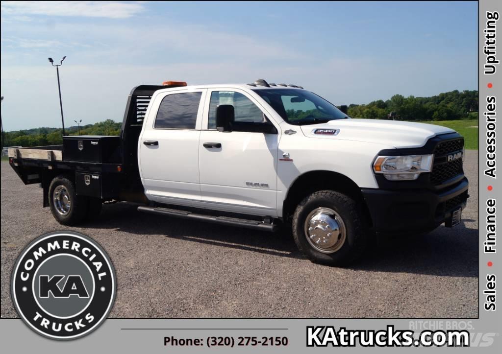 RAM 3500 TRADESMAN Вантажівки-платформи/бокове розвантаження