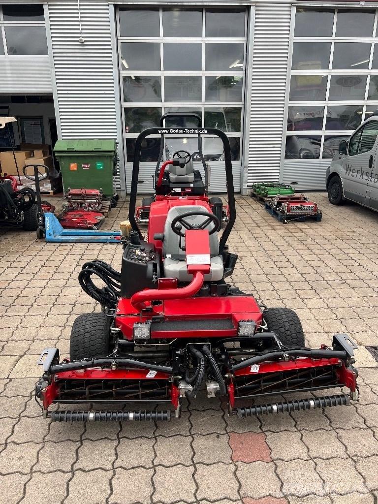 Toro Reelmaster3100D Стоячі косарки