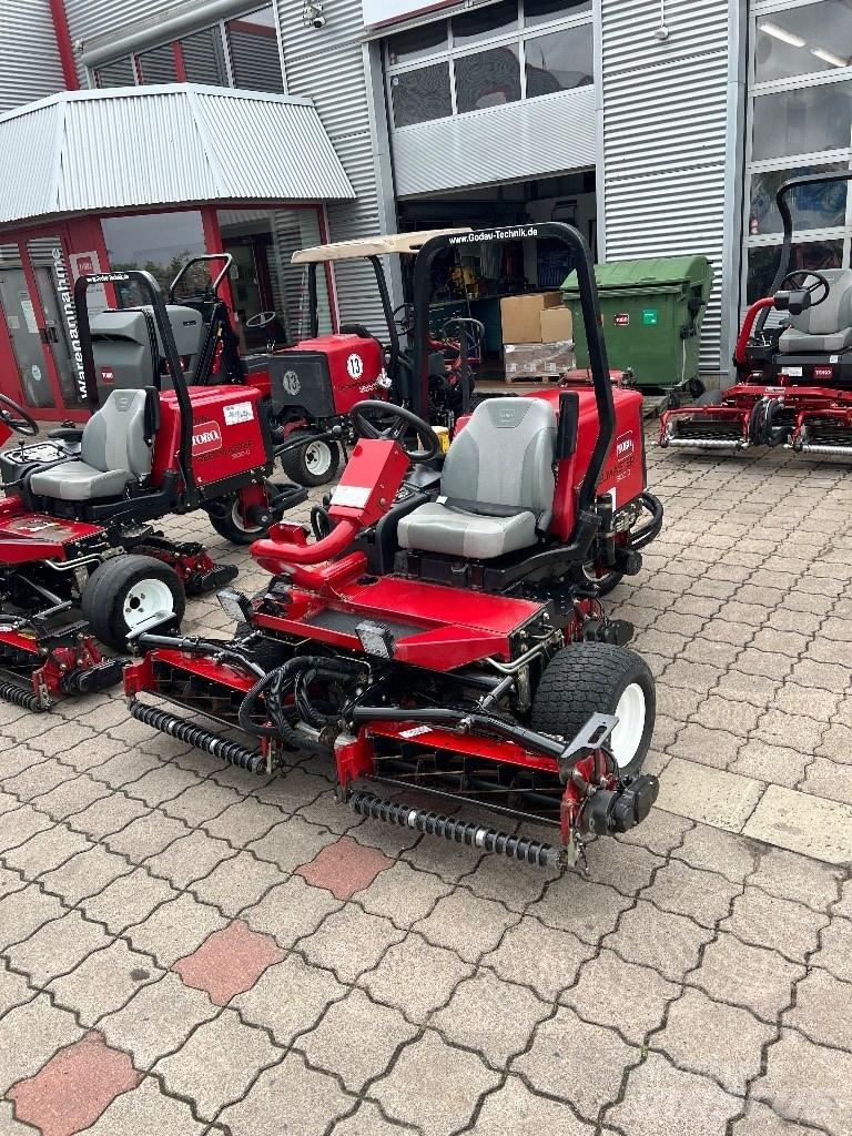 Toro Reelmaster3100D Стоячі косарки