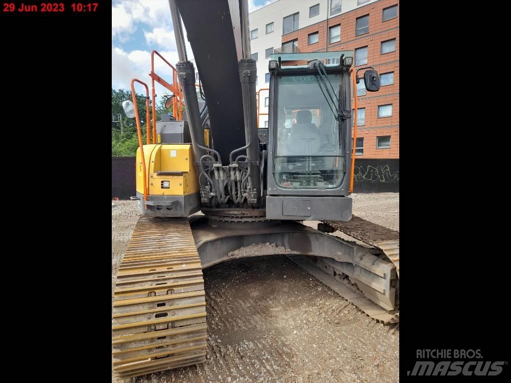 Volvo ECR355EL Гусеничні екскаватори