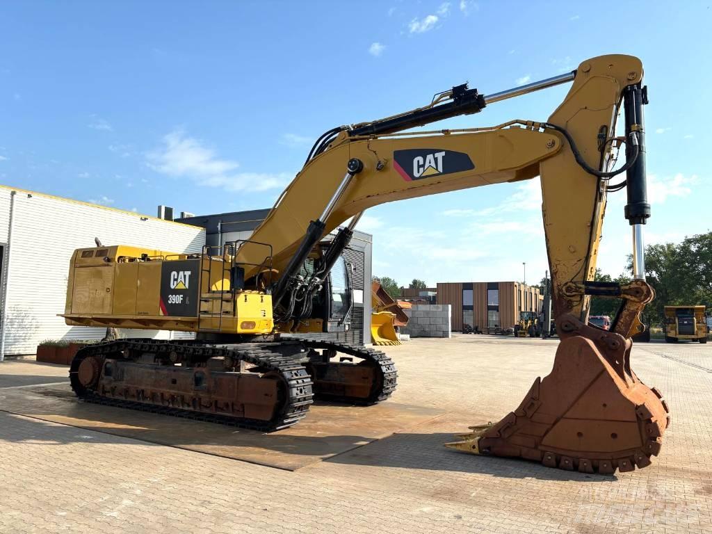 CAT 390 F L Гусеничні екскаватори