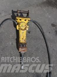 Atlas Copco SB 152 Плуги