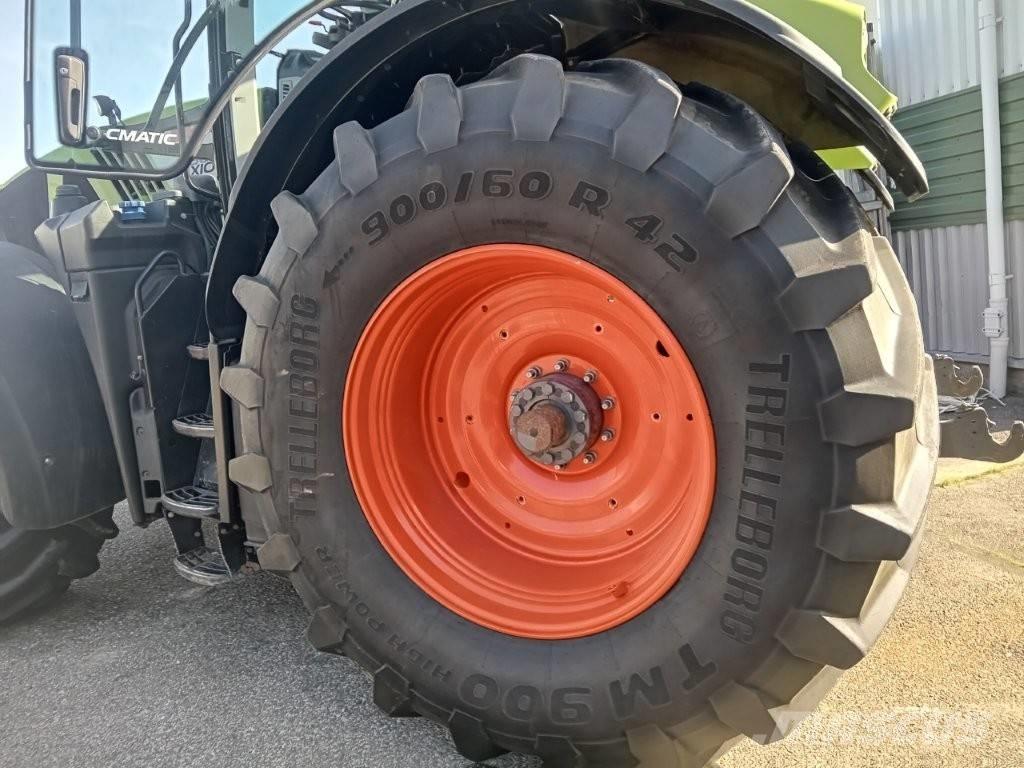 CLAAS Axion 960 Трактори
