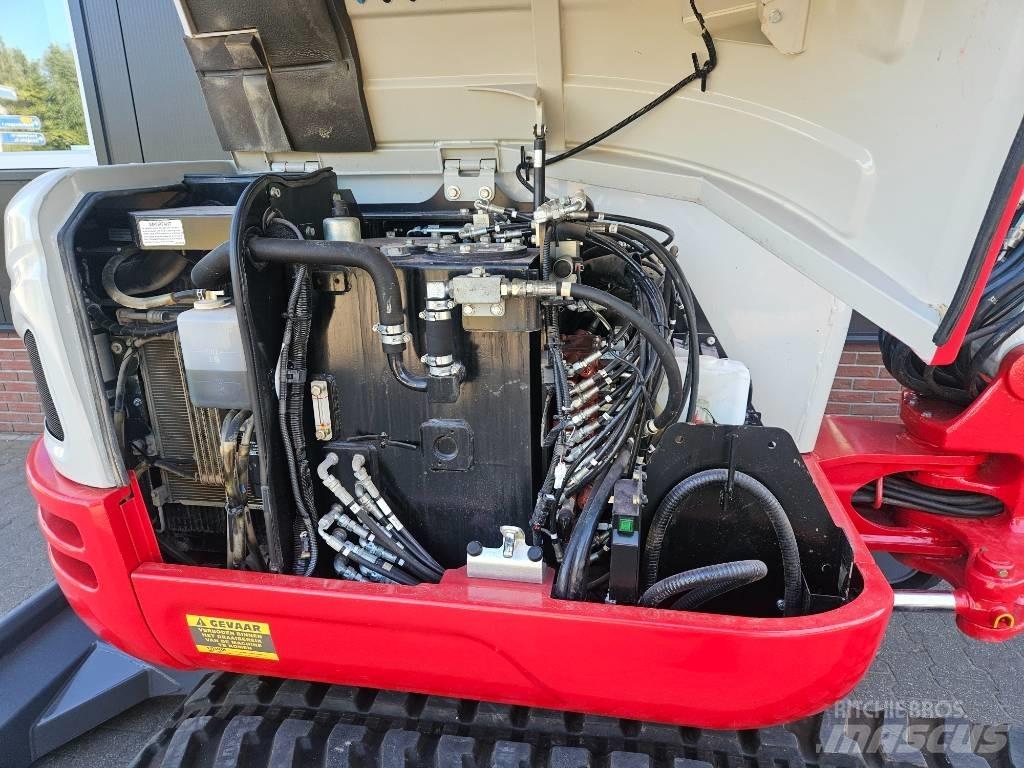 Takeuchi TB 240 Міні-екскаватори < 7т