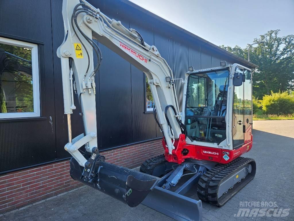 Takeuchi TB 240 Міні-екскаватори < 7т