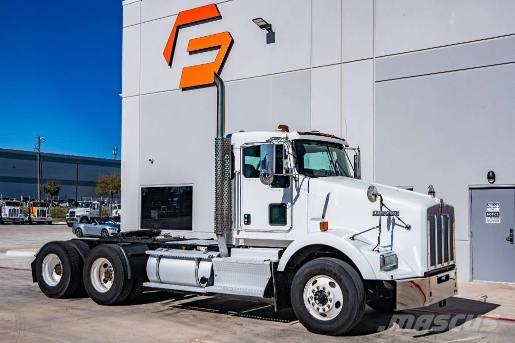 Kenworth t800 Тягачі