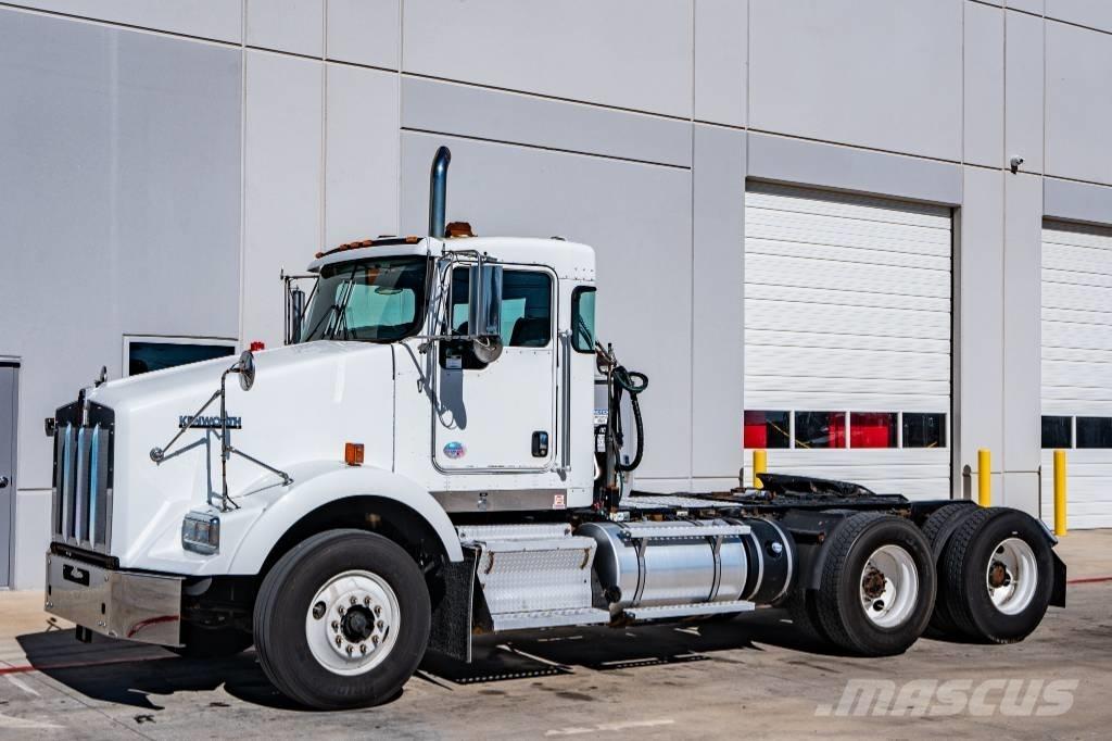 Kenworth t800 Тягачі