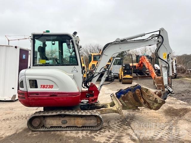 Takeuchi TB 230 Міні-екскаватори < 7т
