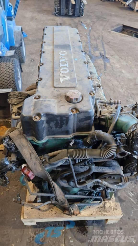 Volvo engine D12C380 Двигуни