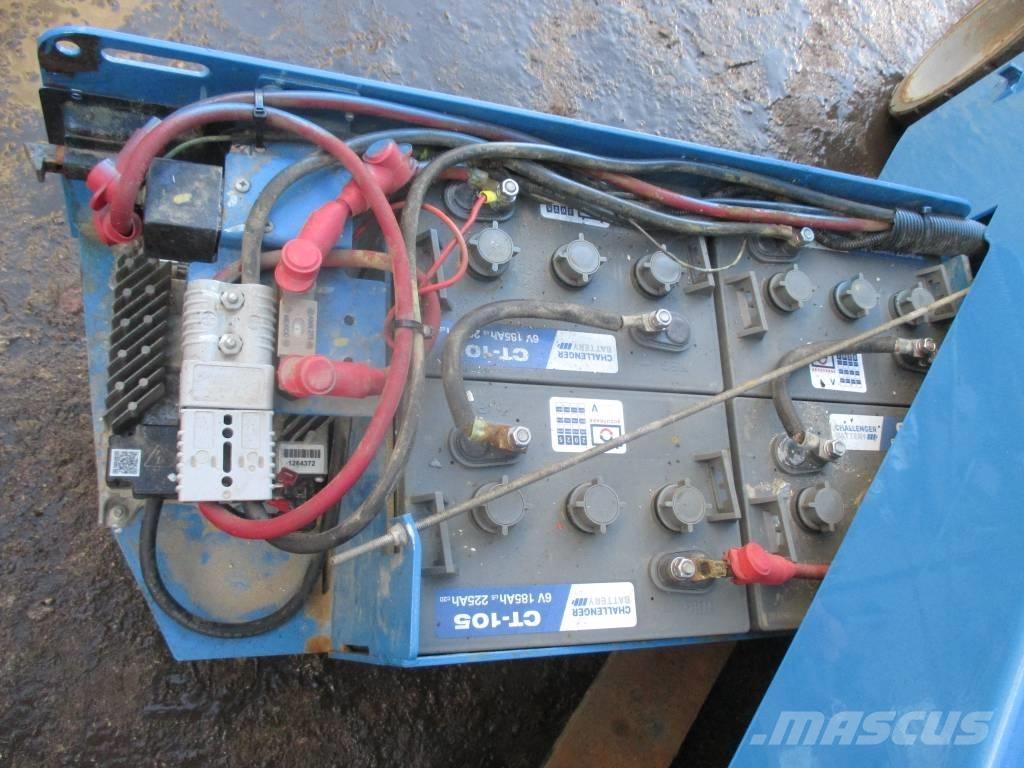 Genie GS 2632 Підйомники-ножиці