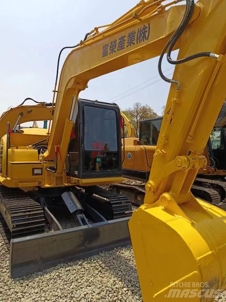 Komatsu PC 70 Гусеничні екскаватори