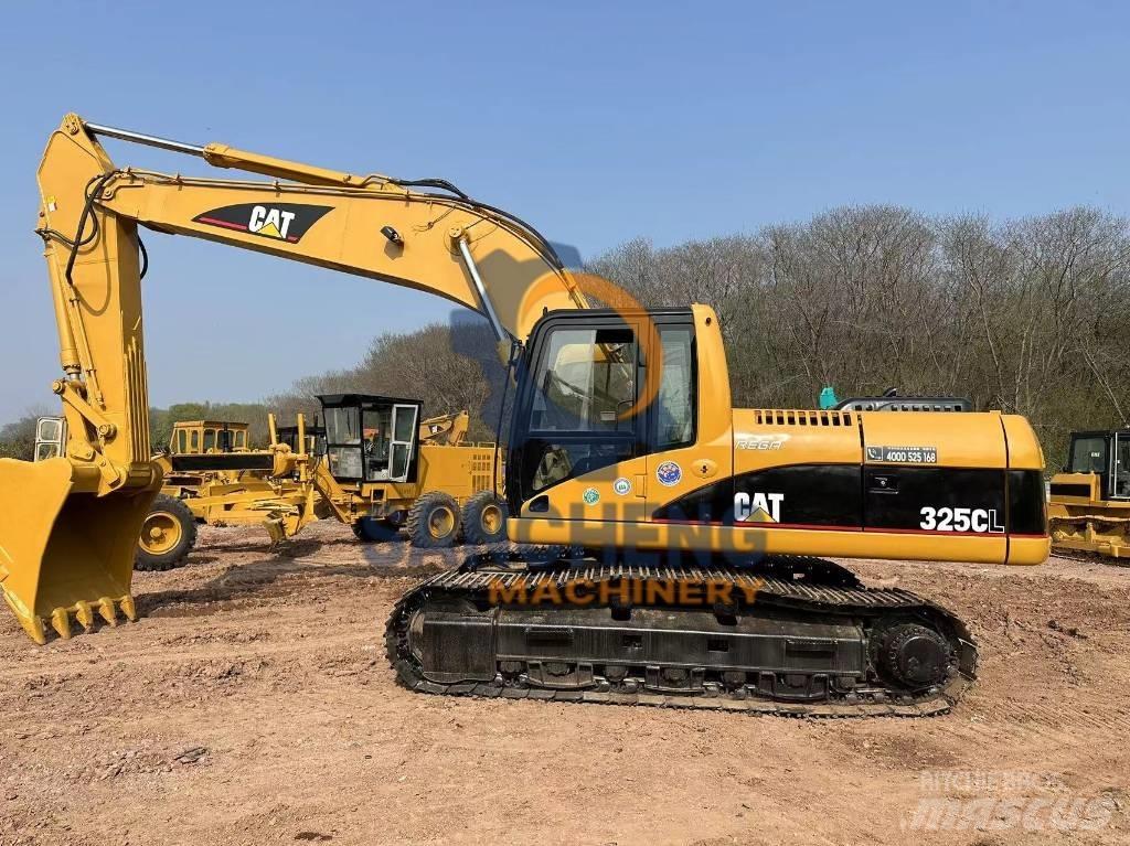 CAT 325 CL Гусеничні екскаватори