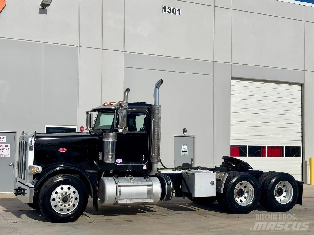 Peterbilt 389 Тягачі