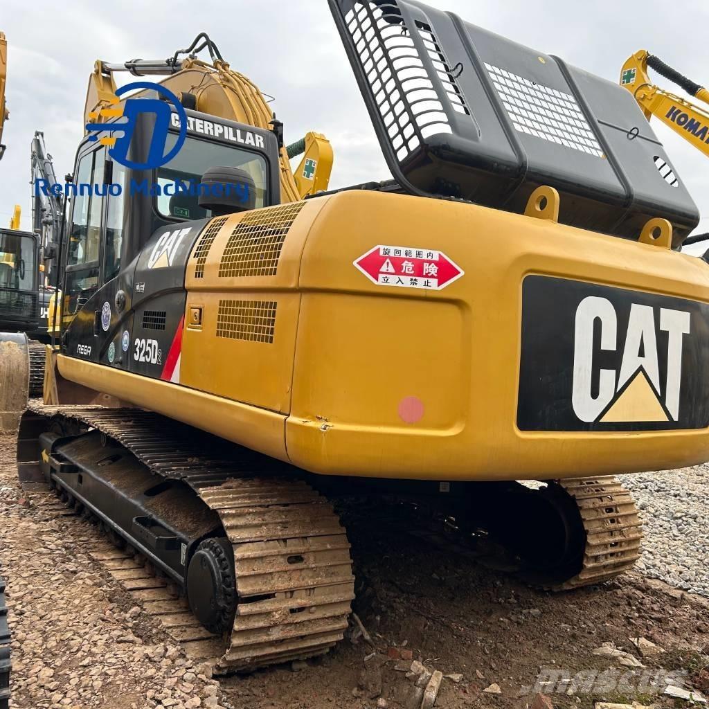 CAT 325D2 Гусеничні екскаватори