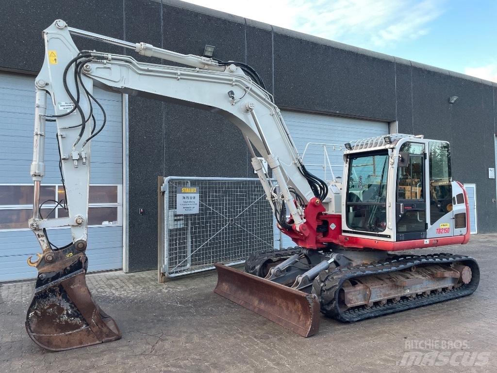 Takeuchi TB2150 Гусеничні екскаватори