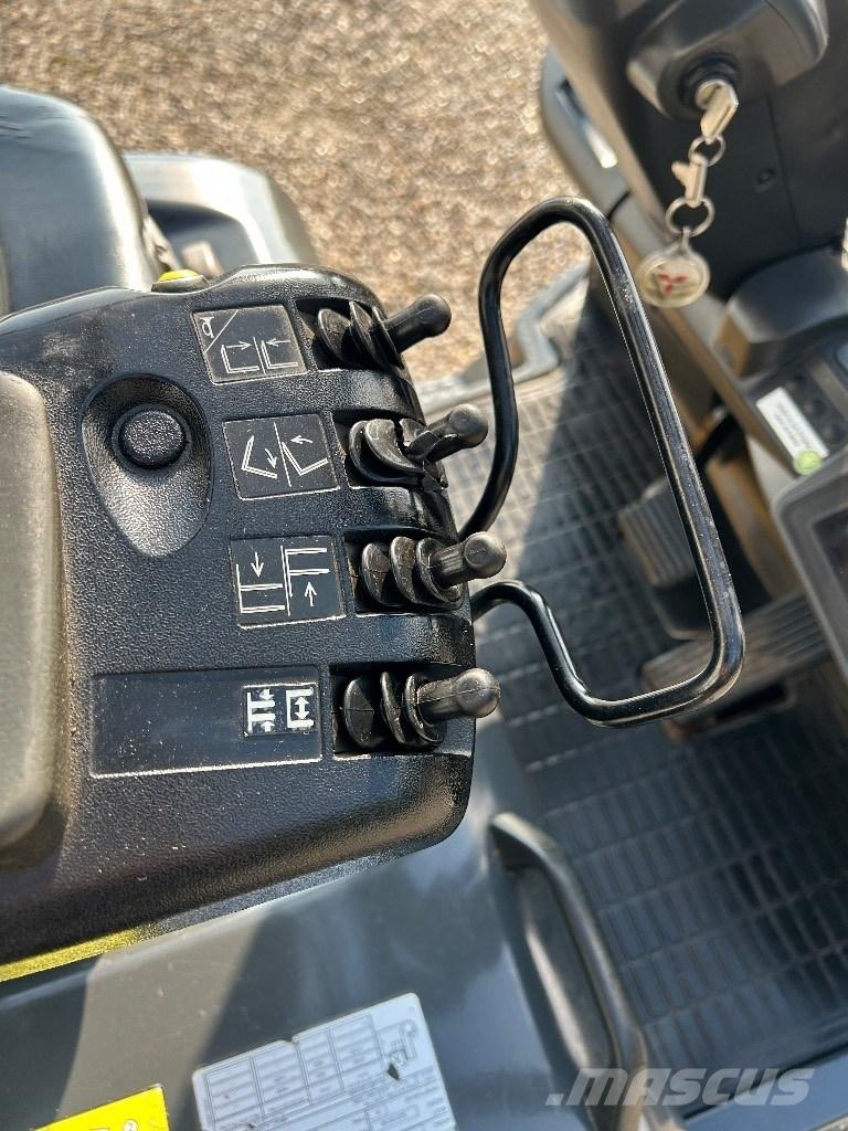 CAT EP 16 CN 2T Електронавантажувачі