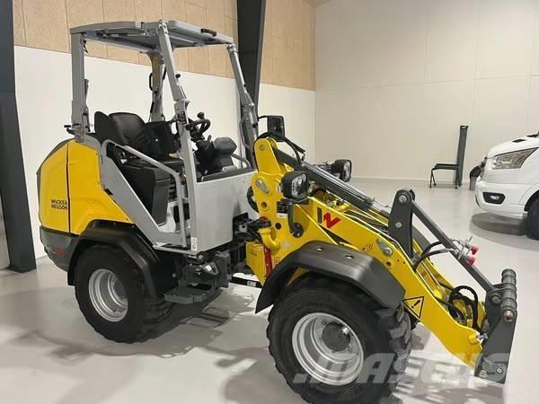 Wacker Neuson WL 28 Фронтальні навантажувачі