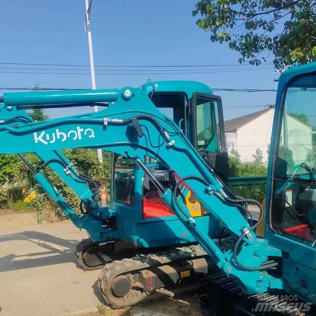 Kubota U 25 Міні-екскаватори < 7т