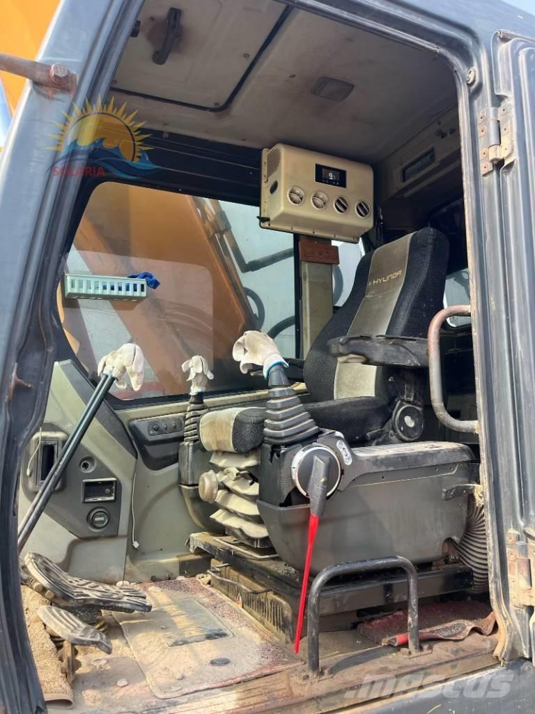 Hyundai Robex 215-7C Гусеничні екскаватори