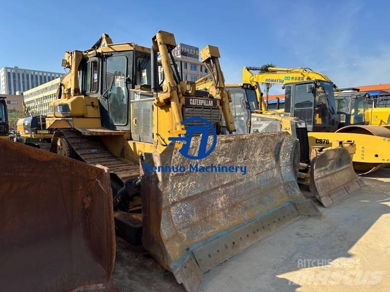 CAT D 6 R Гусеничні бульдозери
