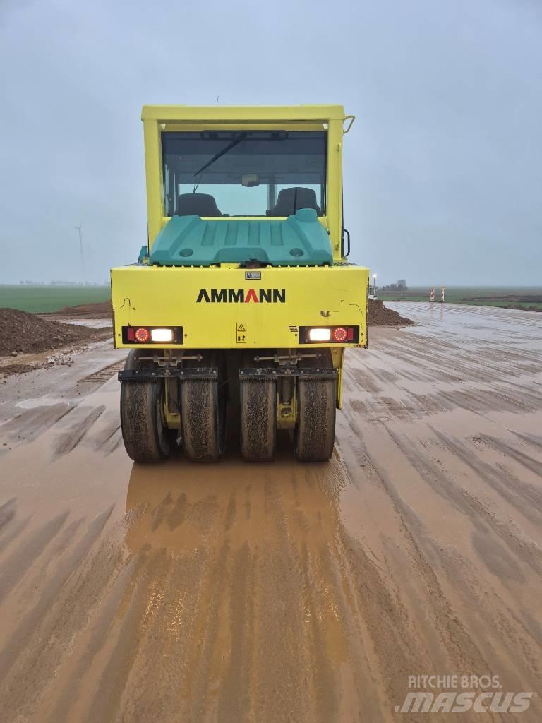 Ammann ART 240 Пневматичні катки