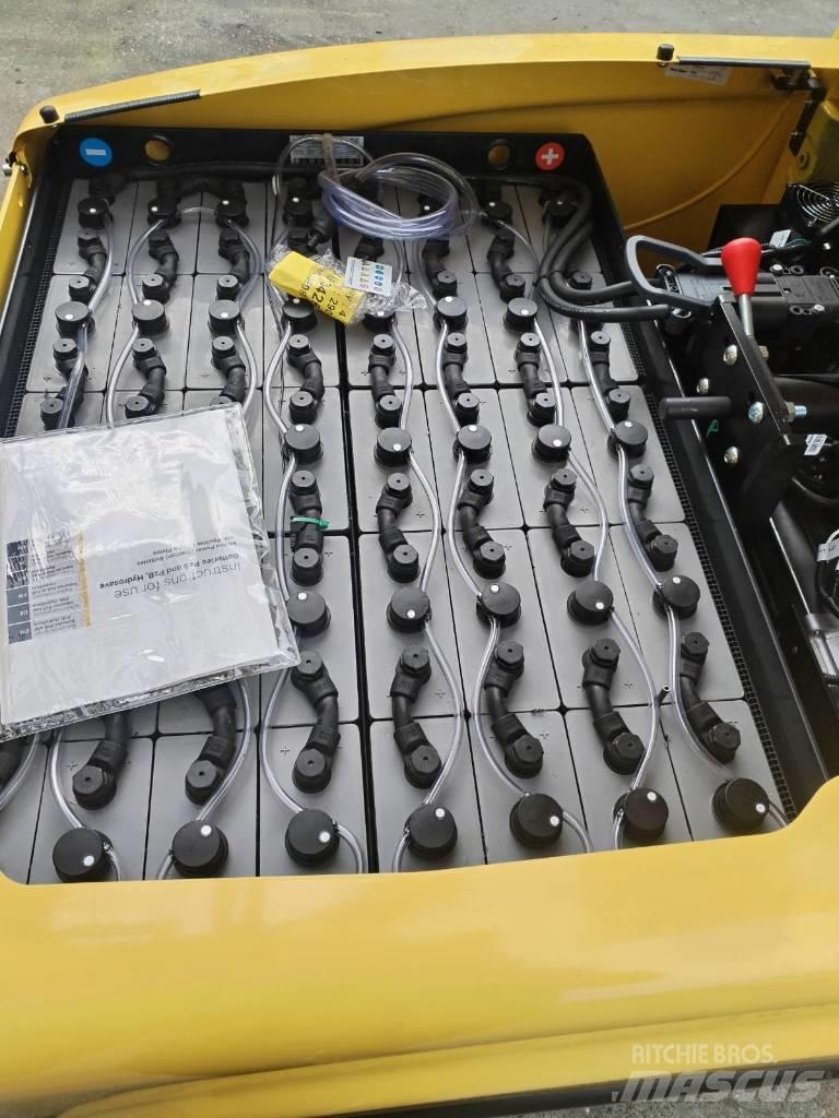 Hyster J 2.5 XN Електронавантажувачі