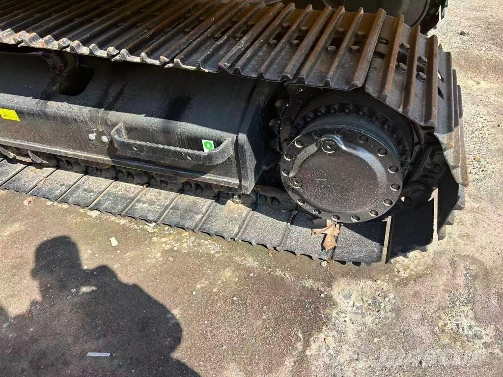 CAT 320 GC Гусеничні екскаватори