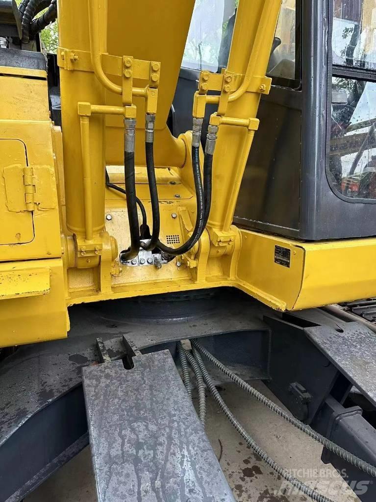 Komatsu PC 128US-2EO Гусеничні екскаватори