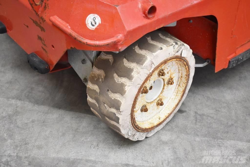PB Lift S171-12E Підйомники-ножиці