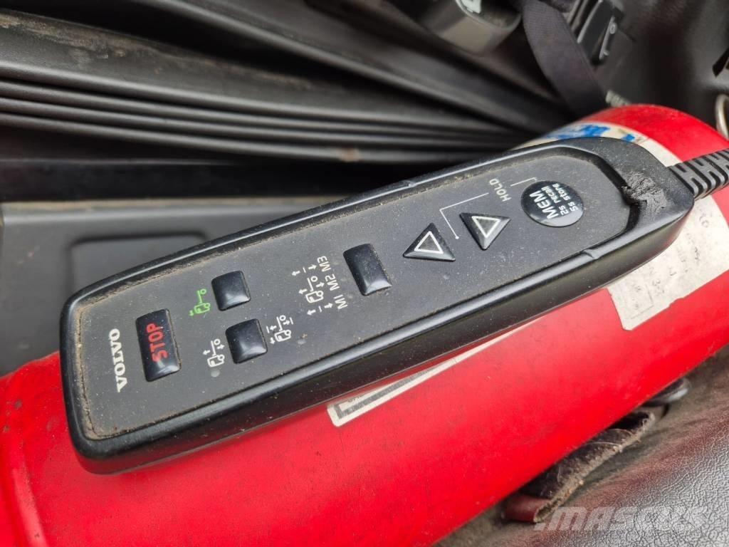 Volvo FM 420 Шасі з кабіною