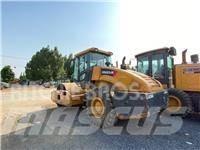 XCMG SX233JE Грунтові котки