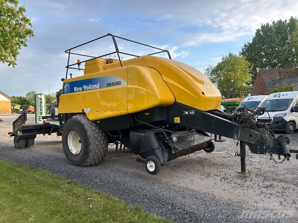 New Holland BB 9090 Тюкові прес-підбирачі