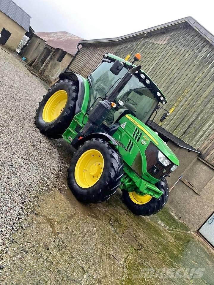 John Deere 6120 R Трактори