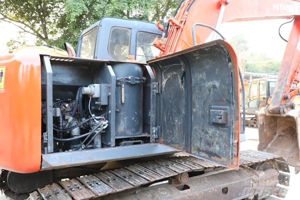 Hitachi EX 120-5 Гусеничні екскаватори