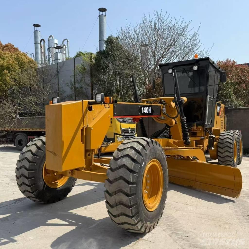 CAT 140h Грейдери