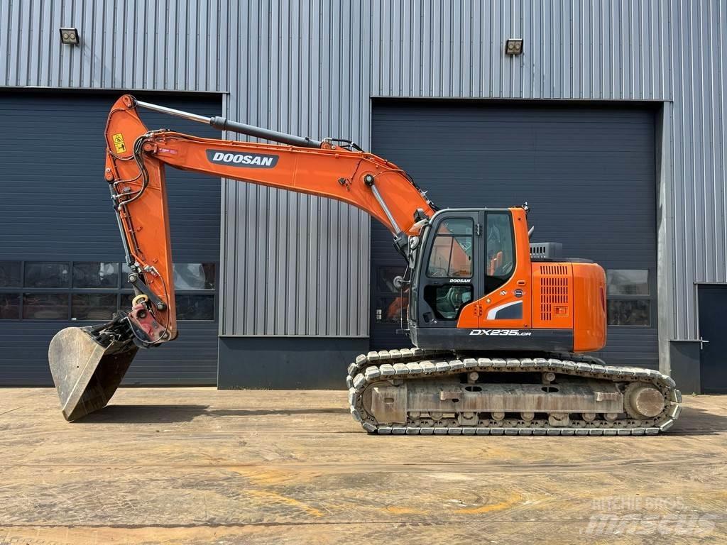 Doosan DX235LCR-5 Гусеничні екскаватори