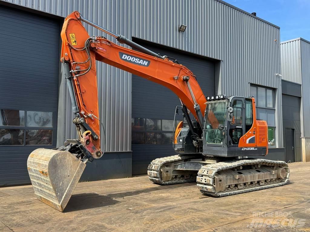 Doosan DX235LCR-5 Гусеничні екскаватори