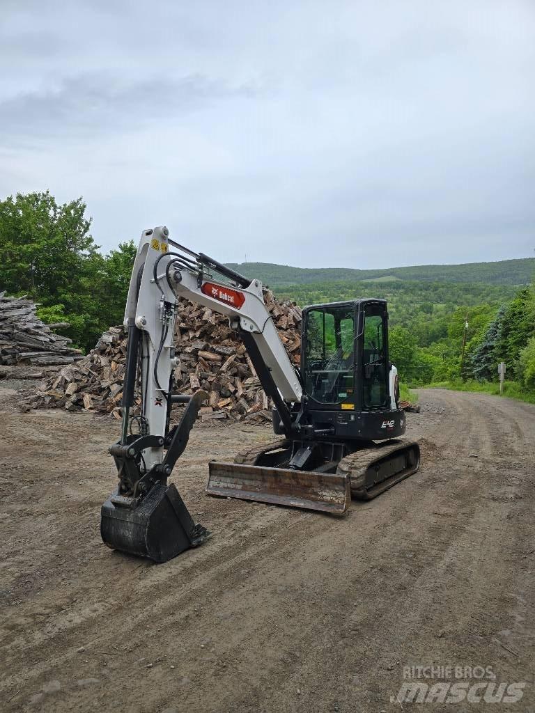 Bobcat E 42 Міні-екскаватори < 7т