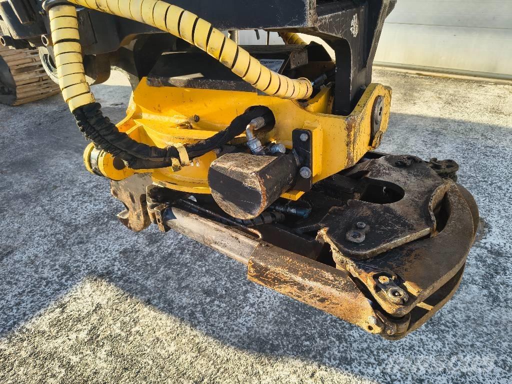 Komatsu PC 240 LC-10 Гусеничні екскаватори