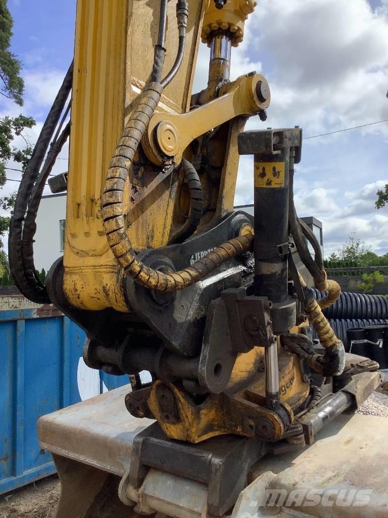 Komatsu PC 240 LC-10 Гусеничні екскаватори