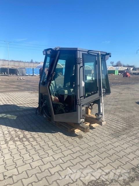 CASE D 1650 NEW CAB Кабіна