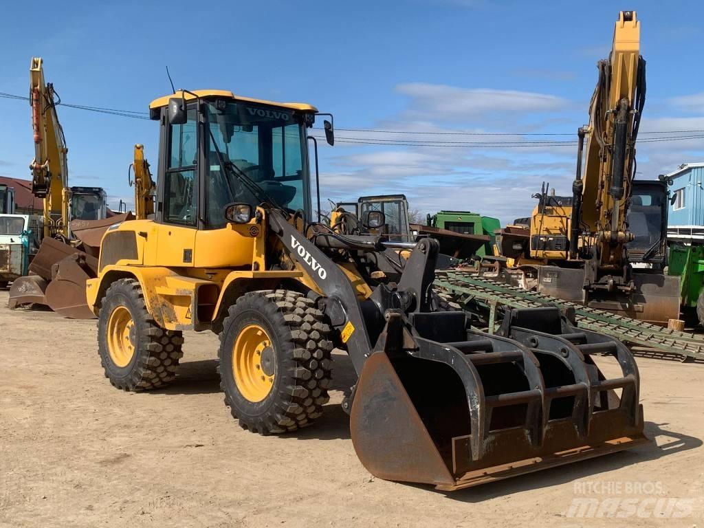 Volvo L 35 G Фронтальні навантажувачі