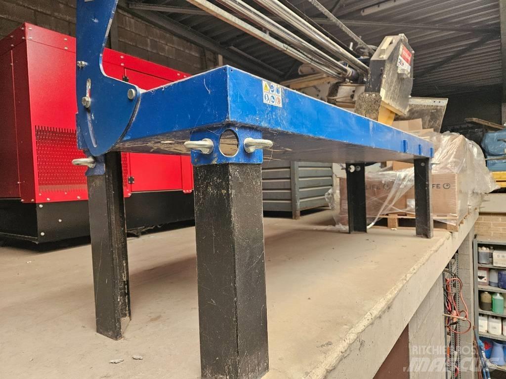 Fastverdini BS1200 Фрезерні і шліфувальні верстати